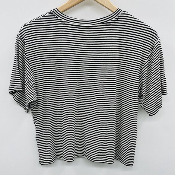 BP Womens Size Small Voted Striped Graphic Crop Top Short Sleeve Shirt Tee 234 - Picture 4 of 7
